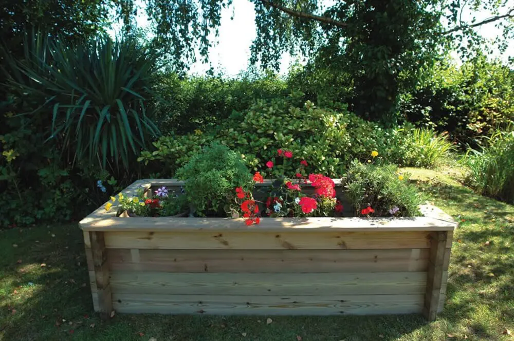 Garden Paradise Planter In Bloom 