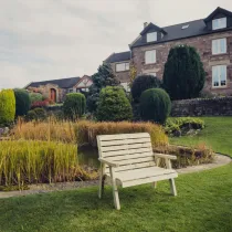 Clover Garden Bench