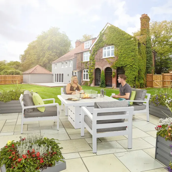 White Tutbury Firepit Table with 4 Chairs