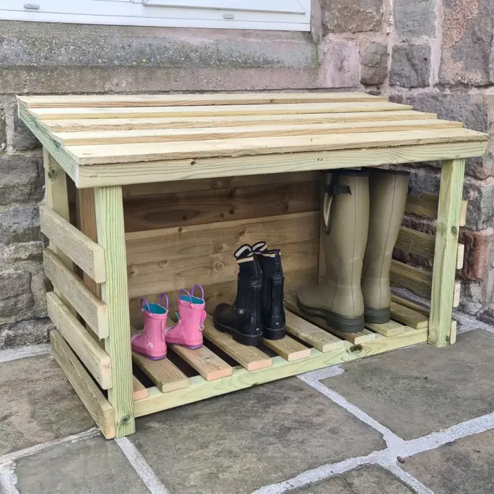 Outdoor Boot Store