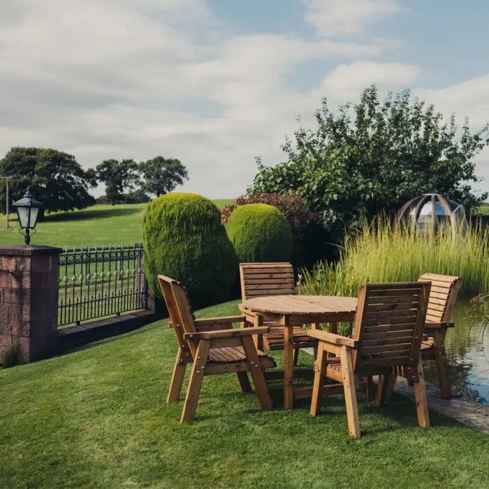 Valley 4 Seater Round Table Set with 4 Chairs