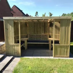 Riviera Enclosed Garden Room